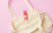 Kiss Kiss Tote - Mini Pick